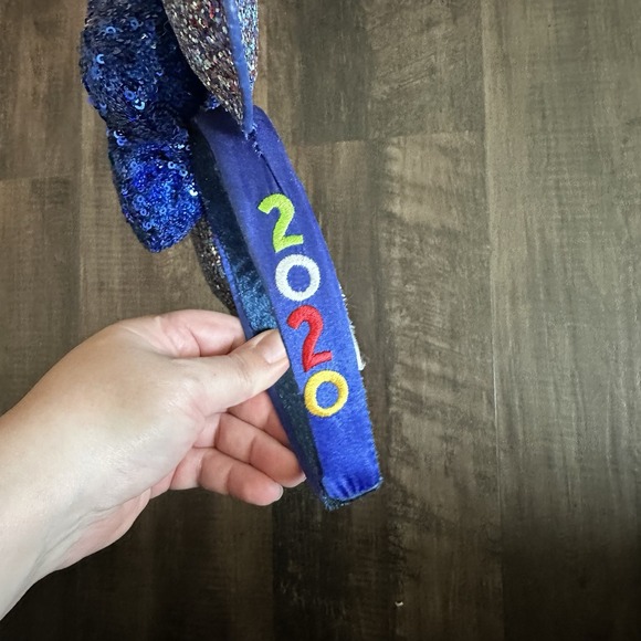 Disney Parks 2020 Blue Glitter Sapphire Sparkle Sequin Bow Minnie Ears Headband - Picture 2 of 3